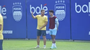 Achmad Jufriyanto Resmi Gantung Sepatu, Langsung Jadi Asisten Pelatih Persib: "Tak Pernah Bayangkan
