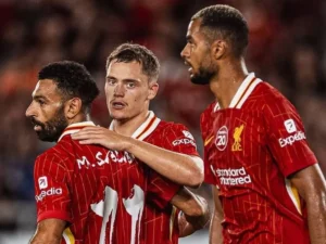Liverpool Menang Dramatis 3-1 Atas Yokohama F Marinos, Sandy Walsh Debut Babak Kedua